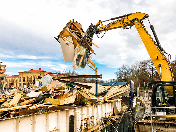 Best Commercial Junk Removal  in Warren, MN